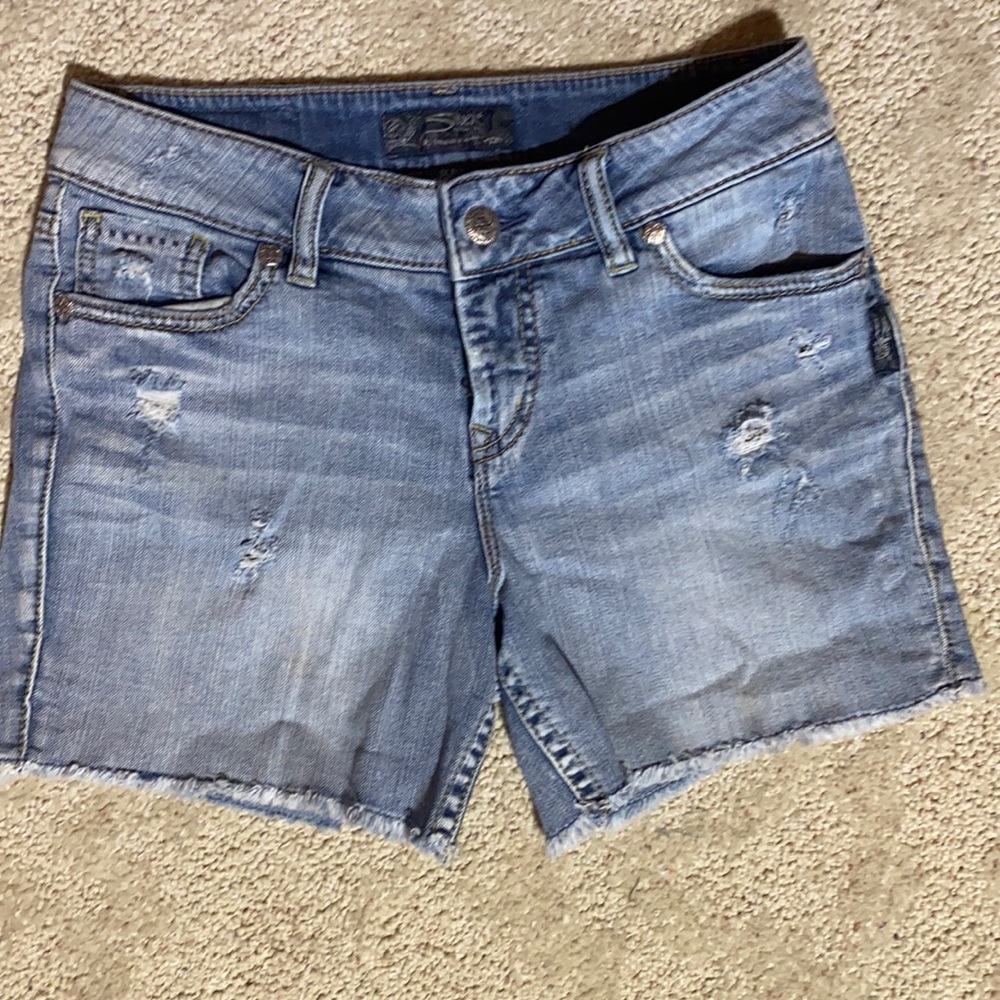 Silver Jeans Distressed Suki Shorts